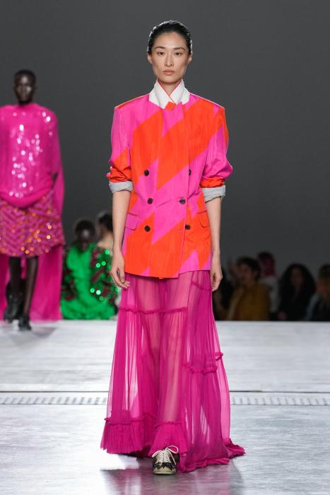 DRIES VAN NOTEN - Womenswear Spring/Summer 2026 | FHCM